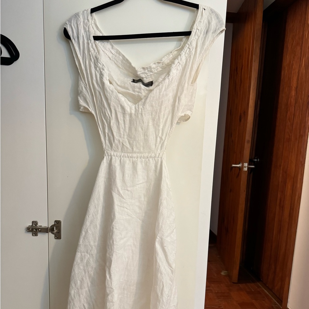 Off the shoulder & backless Reformation dress